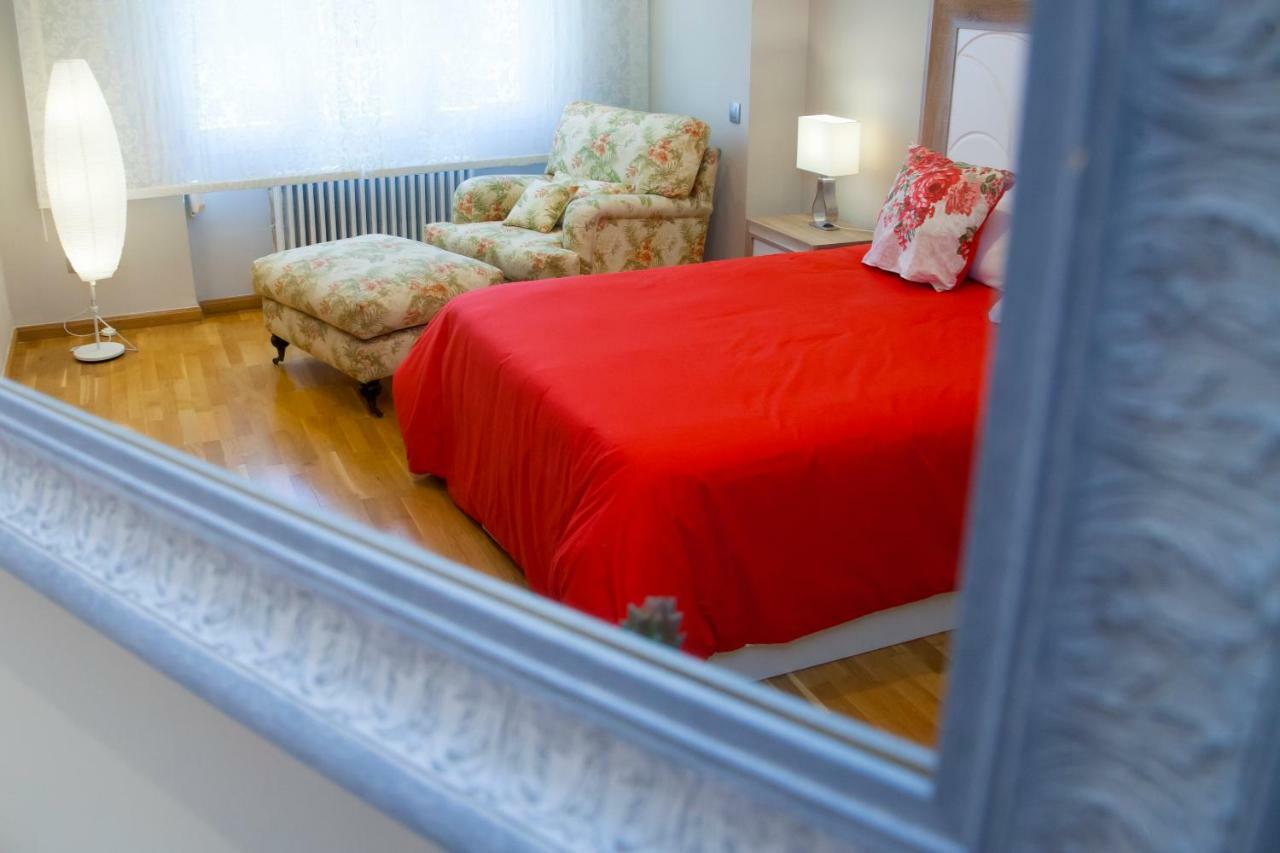 Apartamento 8 - 10 pax Soria - Centro Esterno foto